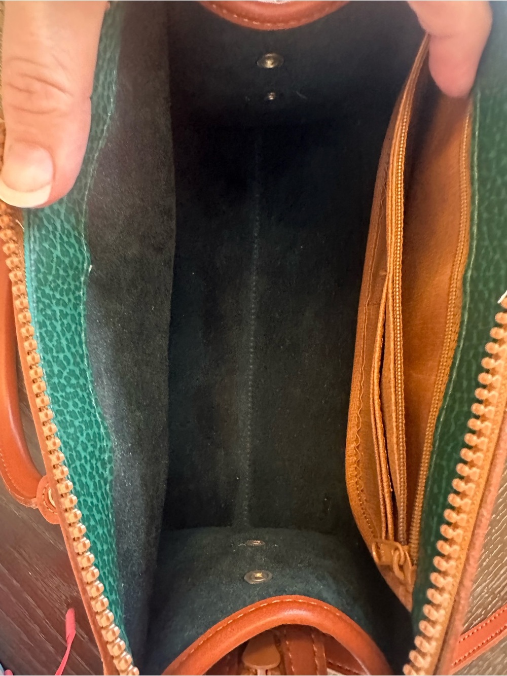Dooney & Bourke Green Pebbled Leather Crossbody with Brown Trim - Picture 5 of 6